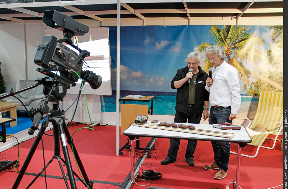 Fachtreffpunkt «Gleis 27» (Modellbahnsofa)